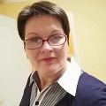 Доглядальниця С. Лариса Павловна